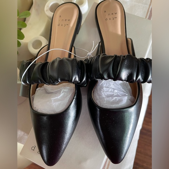 NEW A New Day Celeste Slip On Flats Mule/sandals Size 8.5 Black - Picture 1 of 6